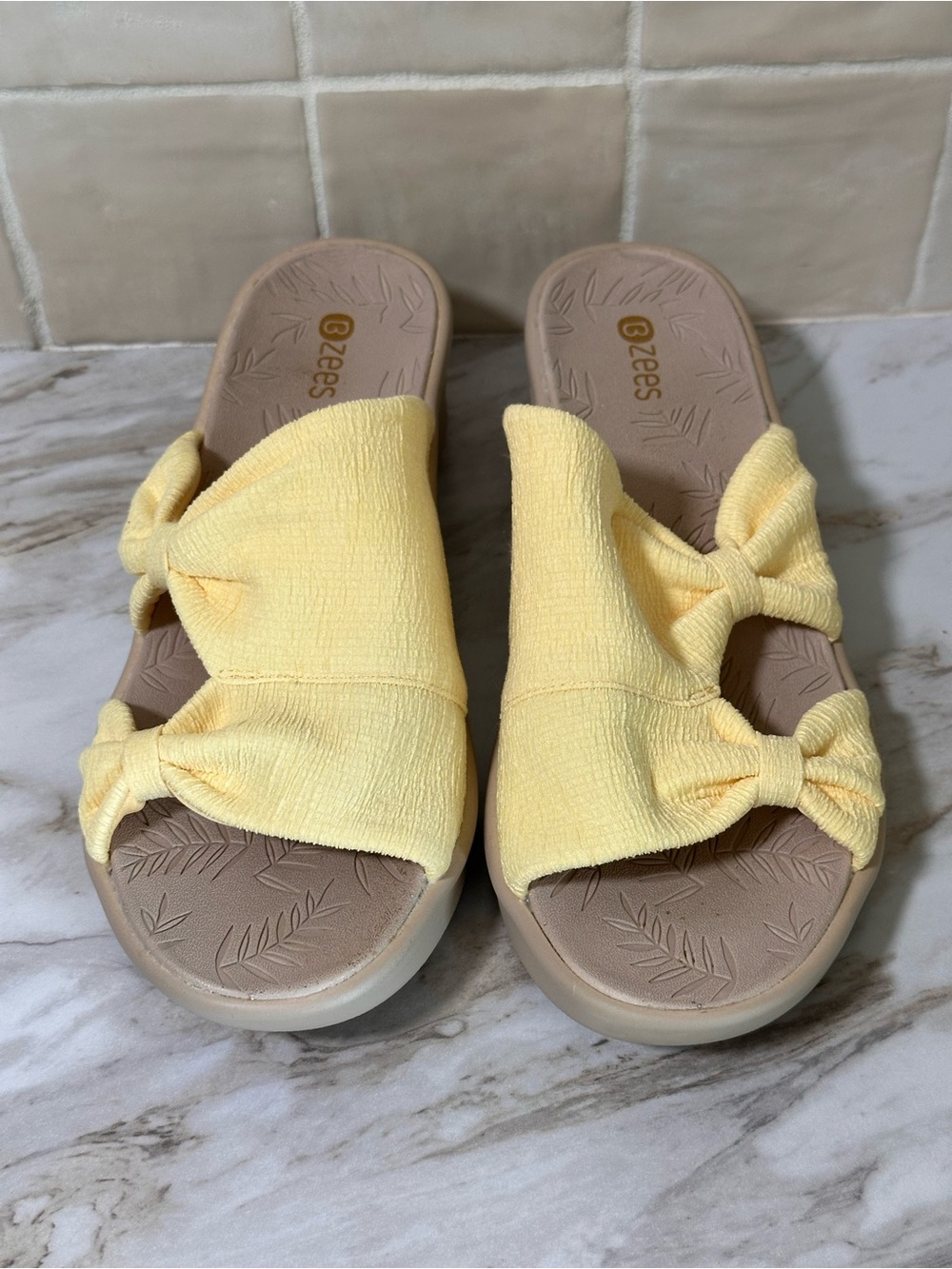 Bzees Yellow Sandals 9.5